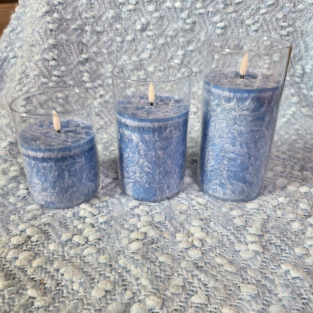 Living Embossed Blue Christmas Holiday 3-Piece LED Candle‎ Set E2